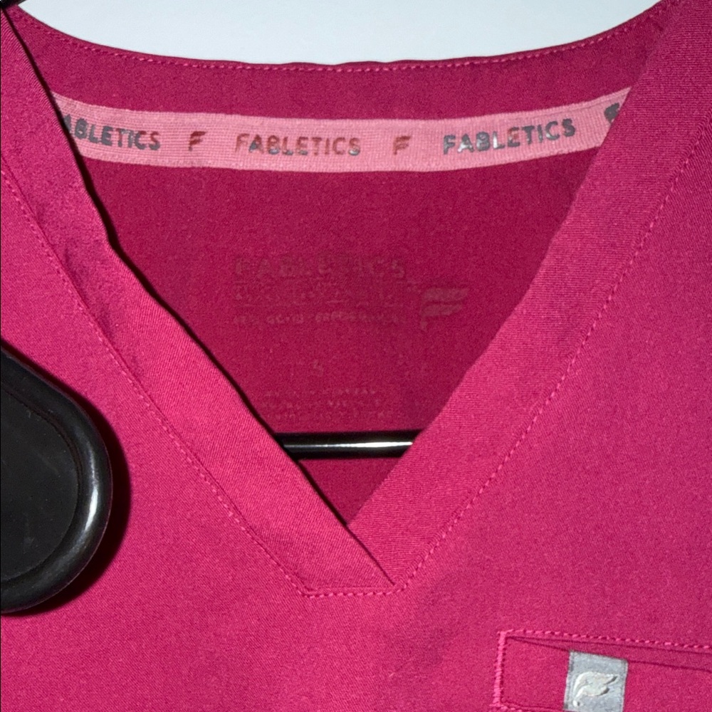 Fabletics Scrub Set - image 2